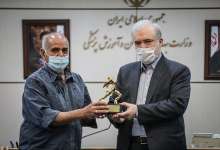 من در حال نوشتن کتابی درباره روزهای دشوار کرونا / هنرمندان برای کمک به پایان دادن به خشونت هستم