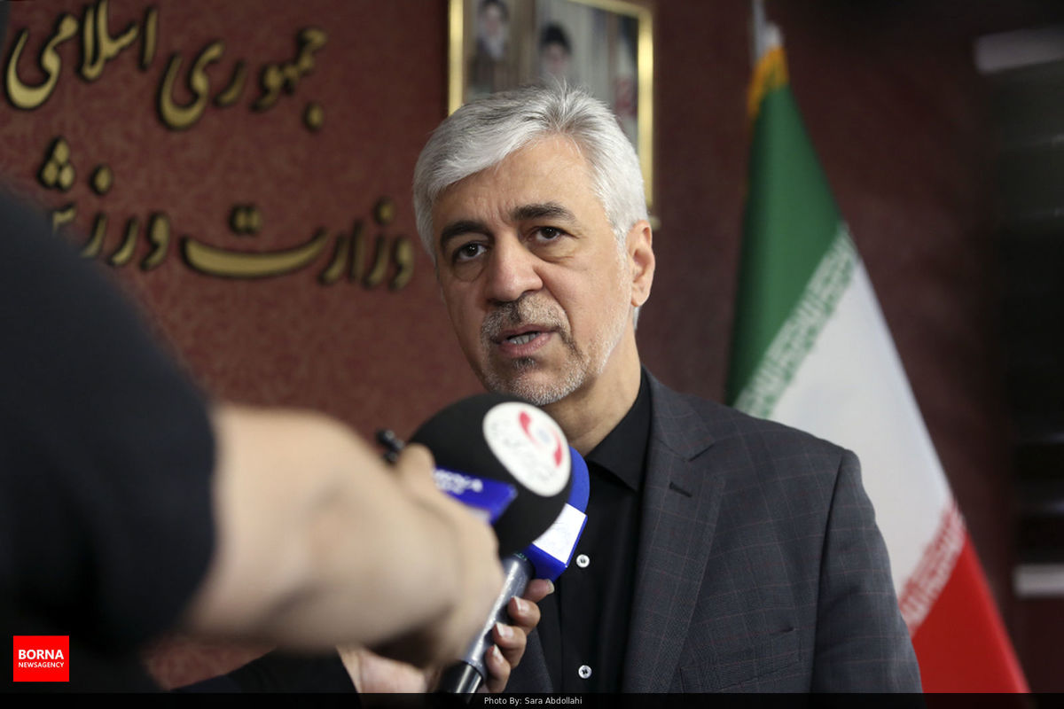 سجادی: کشتی باعث افتخار ورزش ایران است