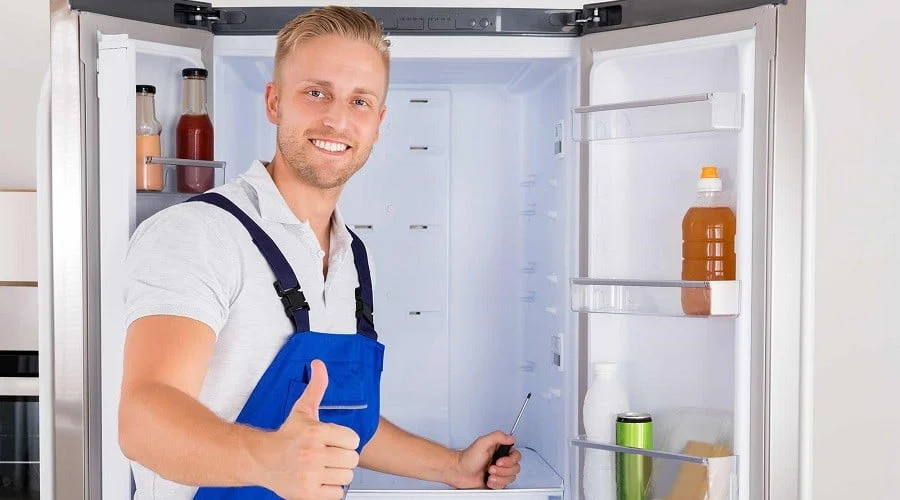 تعمیر یخچال با متد روز دنیا