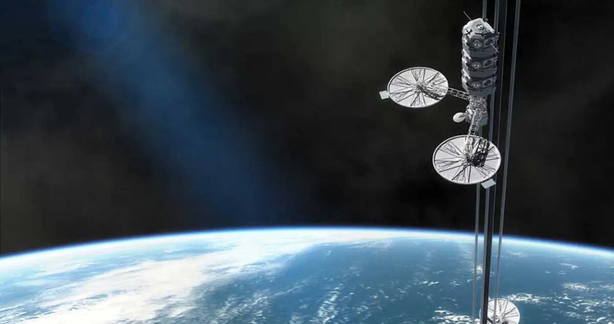 عکس | ساخت آسانسور فضایی زمین به ماه دیگر رویا نیست!