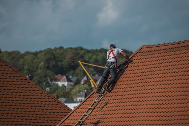 ارزانترین پوشش سقف |انواع پوشش سقف شیبدار فلزی