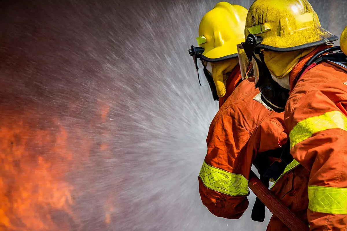 تحقیق در مورد شغل آتش نشانی برای کلاس دوم |حقوق آتش نشانی سال ۱۴۰۰ نی نی سایت