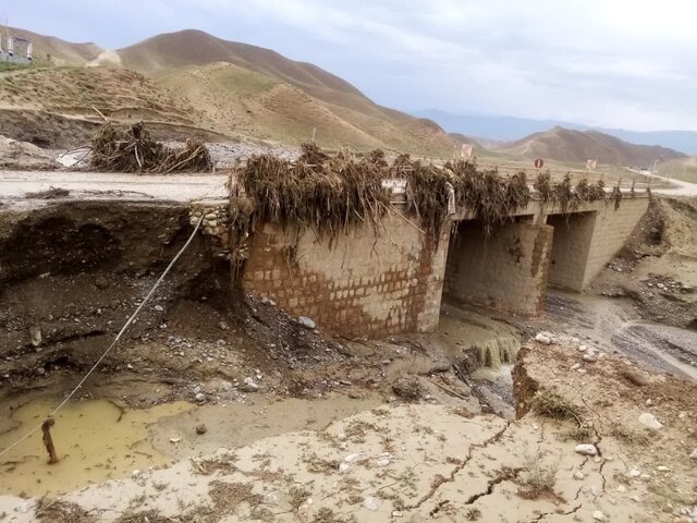 آبگرفتگی برخی منازل و قطع راه ارتباطی چند روستا در سیل هزار مسجد کلات